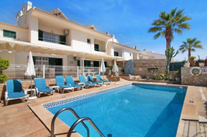 Villa Guisado